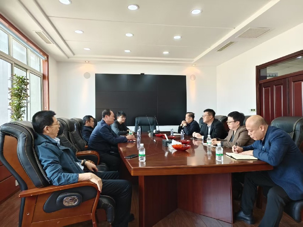 凤凰农云到农业农村局进行商谈